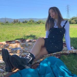 Meet your Posher, Simone